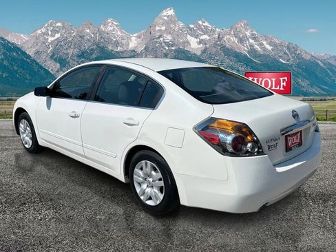 Used 2012 Nissan Altima 2.5 S FWD image 7