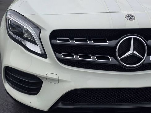 Used 2018 Mercedes-Benz GLA 250 4MATIC image 32