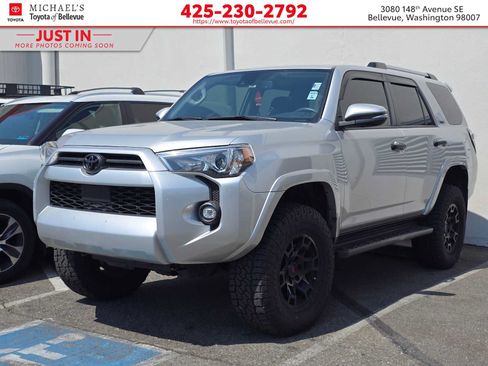 Used 2021 Toyota 4Runner SR5 Premium w/ Moonroof Package AWD/4WD image 1