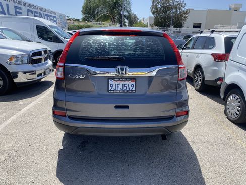 Used 2016 Honda CR-V LX image 9
