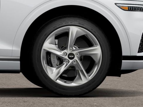 Certified 2026 Genesis GV70 2.5T Advanced AWD/4WD image 8