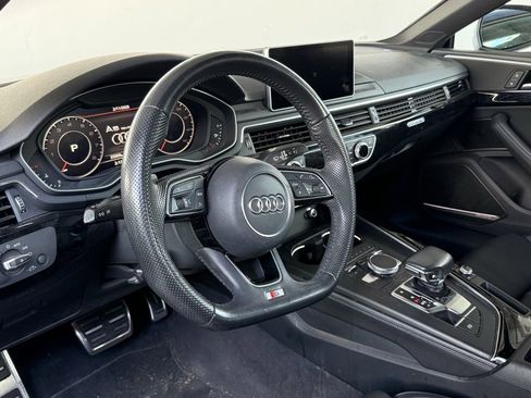 Used 2019 Audi A5 2.0T Premium Plus w/ Premium Plus image 2
