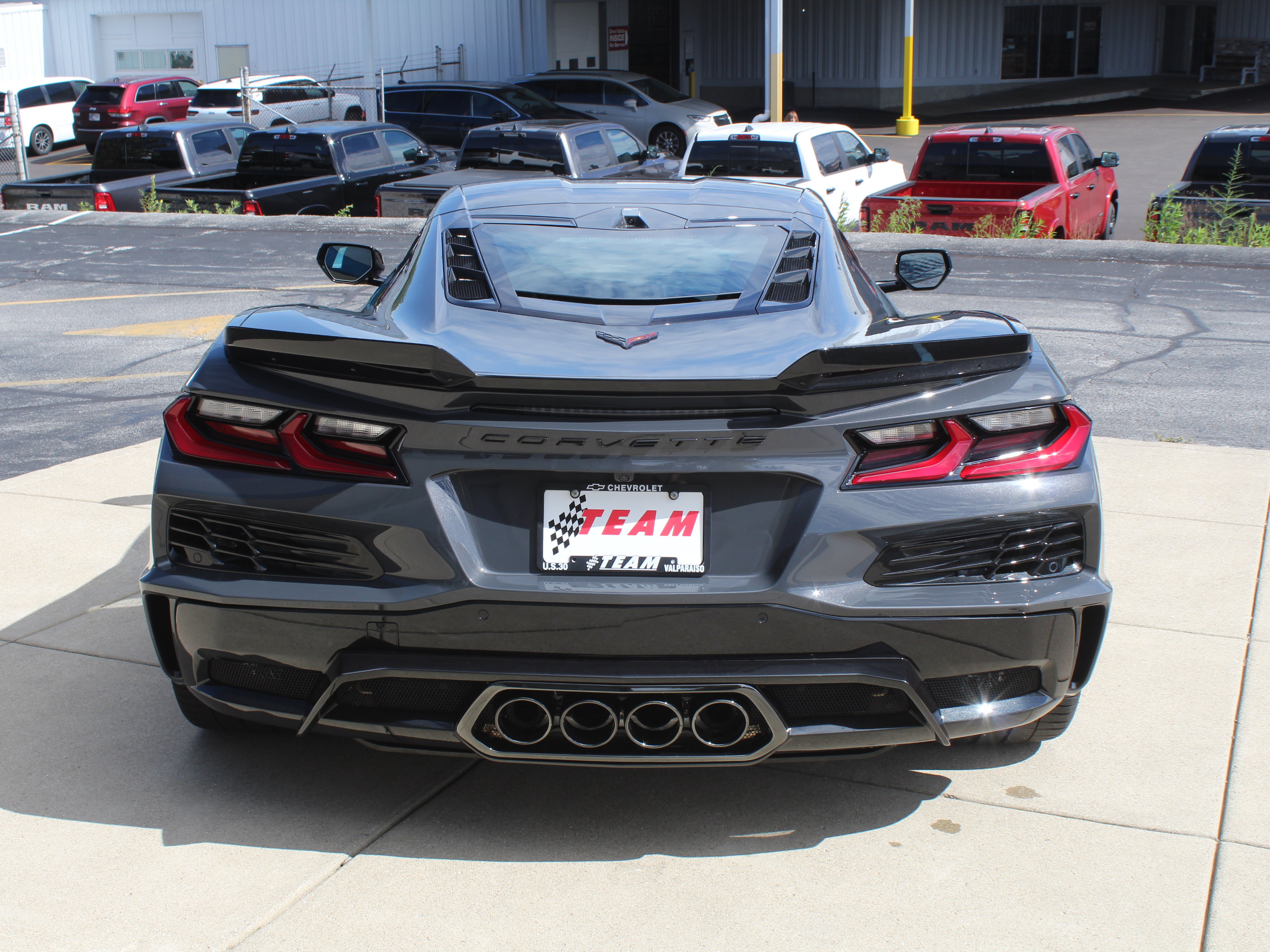 New 2027 Chevrolet Corvette Z06 w/ Stealth Interior Trim Package RWD image 7