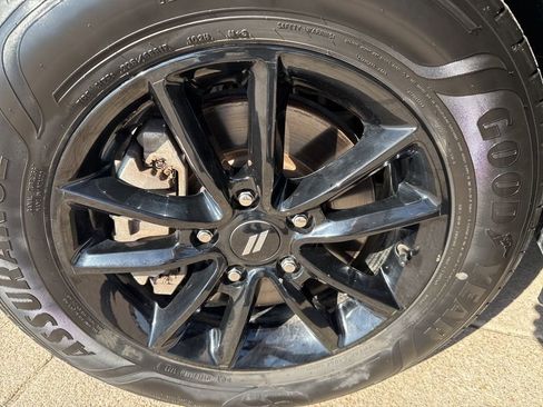 Used 2020 Dodge Journey SE w/ SE Popular Equipment Group image 31