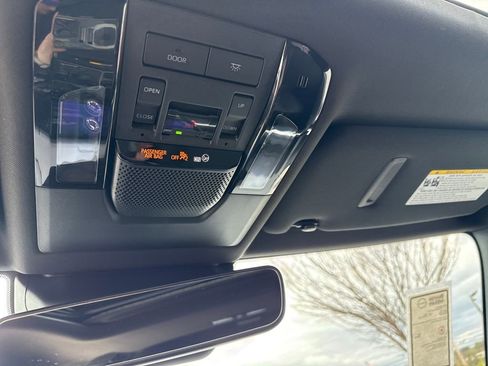 Used 2024 Lexus GX 550 AWD/4WD image 38