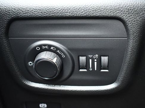 New 2026 Jeep Grand Cherokee L Laredo AWD/4WD image 14