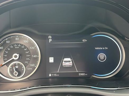 Used 2025 Genesis GV70 2.5T image 24