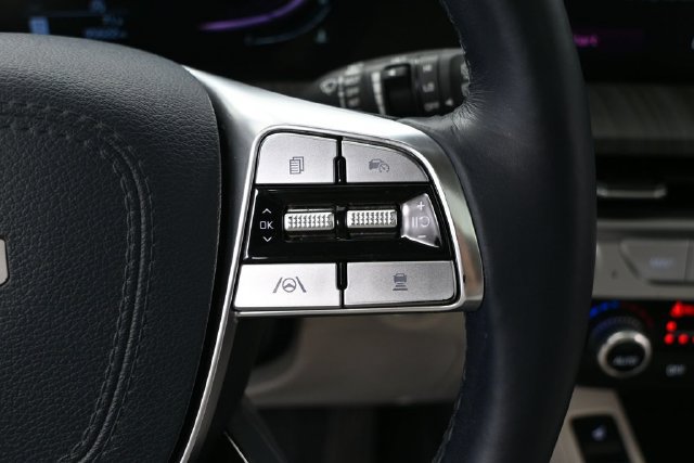 Used 2024 Kia Telluride EX w/ EX Captain's Chair Package AWD/4WD image 23