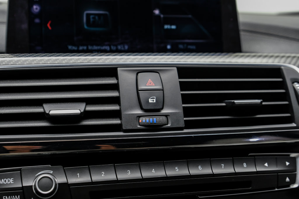 Used 2018 BMW M3 RWD image 34