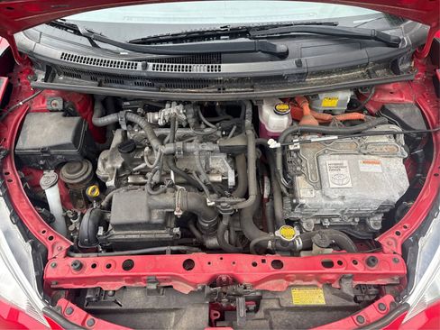 Used 2014 Toyota Prius C Four FWD image 11