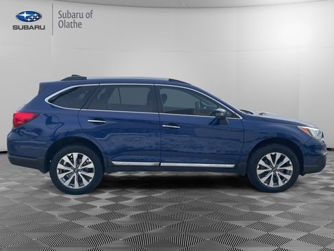 Used 2017 Subaru Outback 2.5i Touring w/ Popular Package #5A image 12