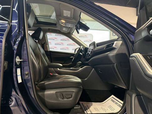 Used 2021 Toyota Highlander XLE image 62