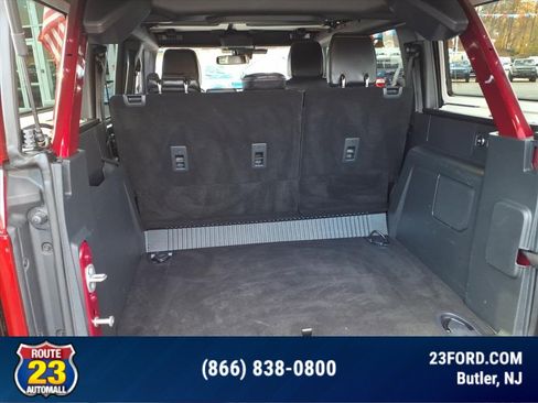 Certified 2025 Ford Bronco Badlands image 13