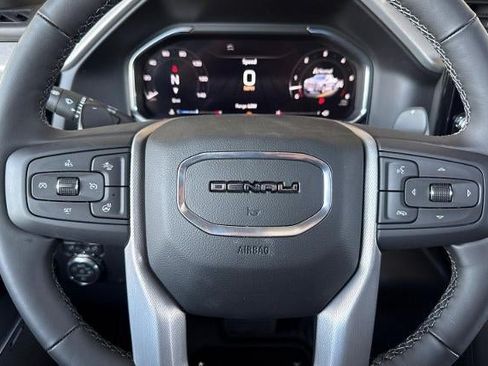 New 2026 GMC Sierra 1500 Denali w/ Denali Reserve Package AWD/4WD image 26