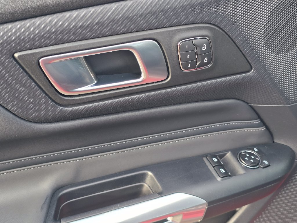 Used 2024 Ford Mustang Premium RWD image 31