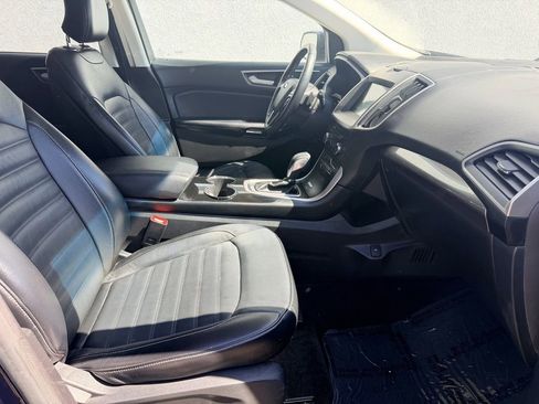 Used 2016 Ford Edge SEL w/ Equipment Group 201A FWD image 16