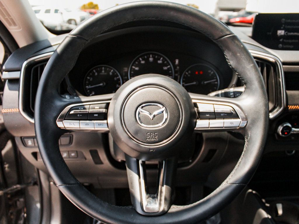 Used 2025 MAZDA CX-50 AWD 2.5 S w/ Premium Plus Pkg image 12