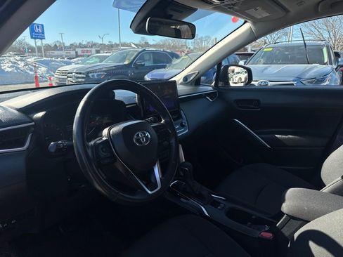 Used 2023 Toyota Corolla Cross LE image 13
