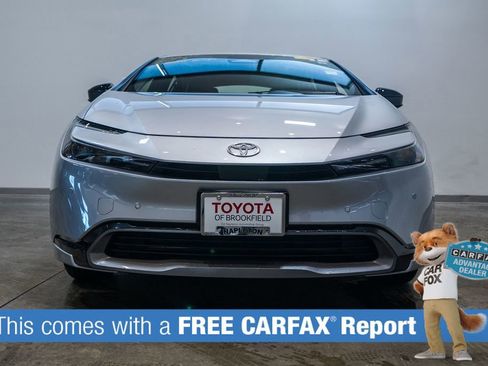 Certified 2025 Toyota Prius XLE image 2
