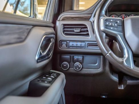 Used 2021 Chevrolet Tahoe LT image 27