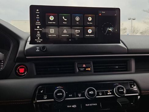 New 2026 Honda Pilot Sport image 10