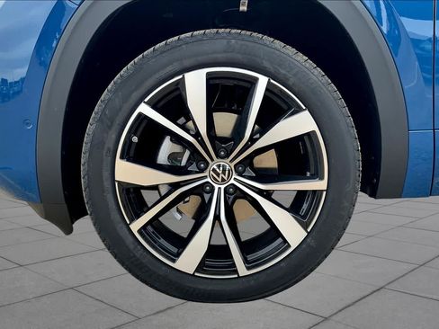 New 2026 Volkswagen Atlas SEL Premium R-Line AWD/4WD image 12