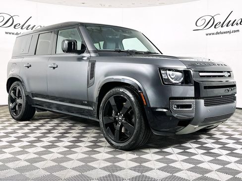 Used 2024 Land Rover Defender 110 Carpathian Edition image 1