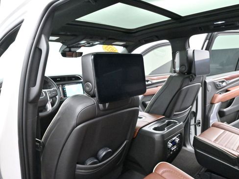 Used 2023 GMC Yukon XL Denali Ultimate image 34