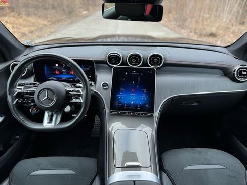 Used 2024 Mercedes-Benz GLC 43 AMG 4MATIC image 21