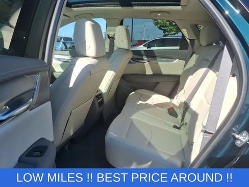 Used 2024 Cadillac XT5 Premium Luxury AWD/4WD image 14