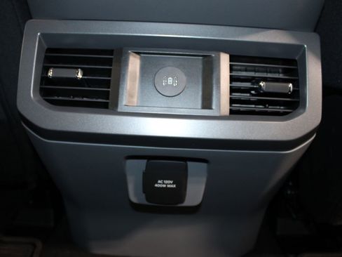 New 2026 Ford F250 XLT w/ XLT Premium Package image 34