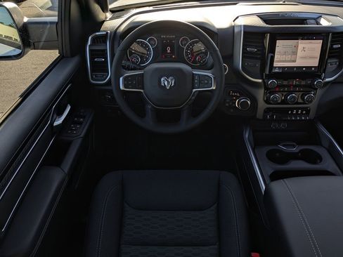 New 2026 RAM 1500 Big Horn AWD/4WD image 16
