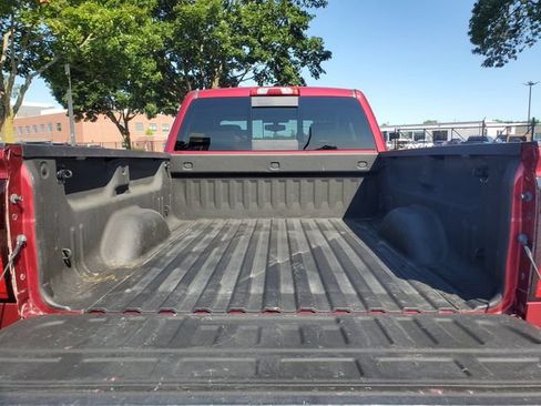 Used 2018 GMC Sierra 1500 SLE w/ SLE Value Package AWD/4WD image 26
