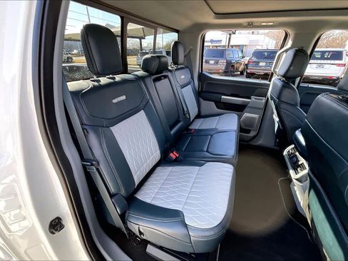 Used 2022 Ford F150 Limited image 18