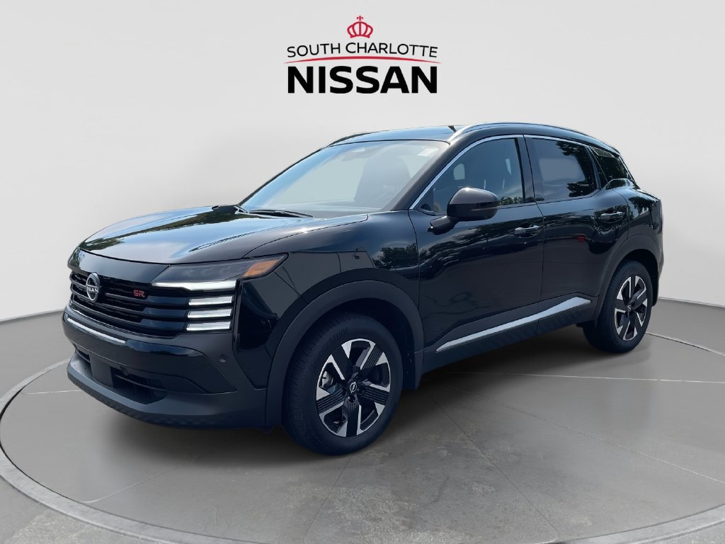 Used 2025 Nissan Kicks SR AWD/4WD image 3