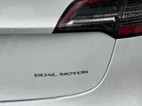 Used 2022 Tesla Model 3 Long Range image 32