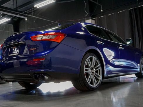 Used 2017 Maserati Ghibli S Q4 AWD/4WD image 6