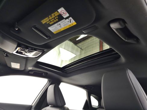 Used 2024 Lexus RX 350 Premium w/ Convenience Package FWD image 17