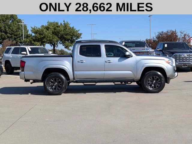 Used 2023 Toyota Tacoma SR AWD/4WD image 4