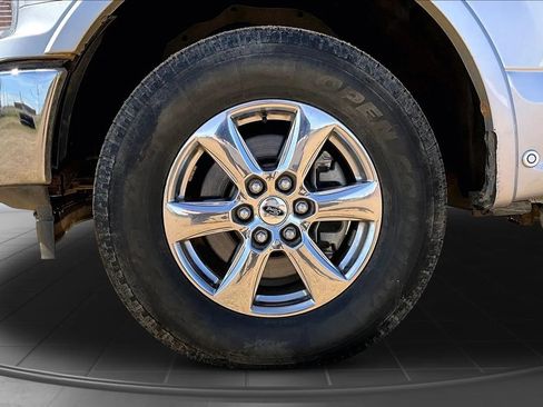 Used 2018 Ford F150 Lariat w/ Equipment Group 502A Luxury AWD/4WD image 40