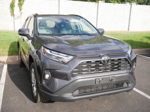 Used 2024 Toyota RAV4 XLE Premium w/ Weather Package AWD/4WD image 8