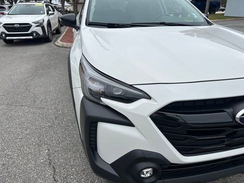 Used 2025 Subaru Outback Onyx Edition image 15