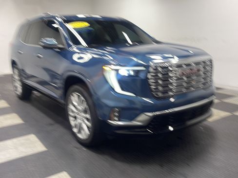 Used 2025 GMC Acadia Denali w/ Super Cruise Package FWD image 25