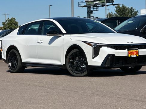 New 2026 Kia K4 GT-Line Turbo FWD image 2