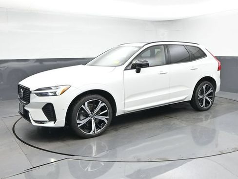 Used 2023 Volvo XC60 B5 Ultimate AWD/4WD image 4