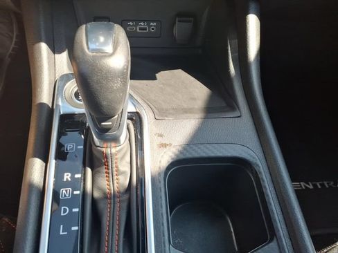 Certified 2025 Nissan Sentra SR w/ Midnight Edition FWD image 24