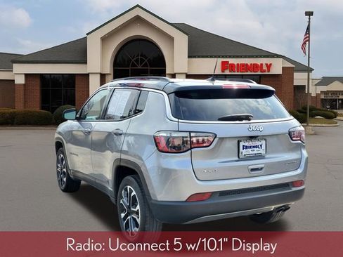 Used 2022 Jeep Compass Limited AWD/4WD image 3