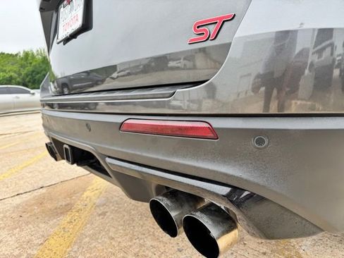 Used 2020 Ford Explorer ST w/ ST Street Pack AWD/4WD image 12