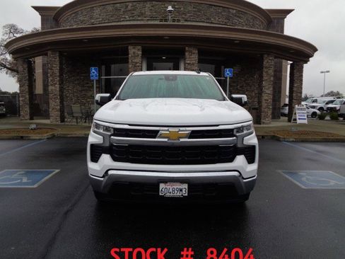 Used 2022 Chevrolet Silverado 1500 LT w/ Safety Package image 9