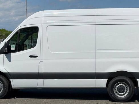 New 2026 Mercedes-Benz Sprinter 2500 image 8